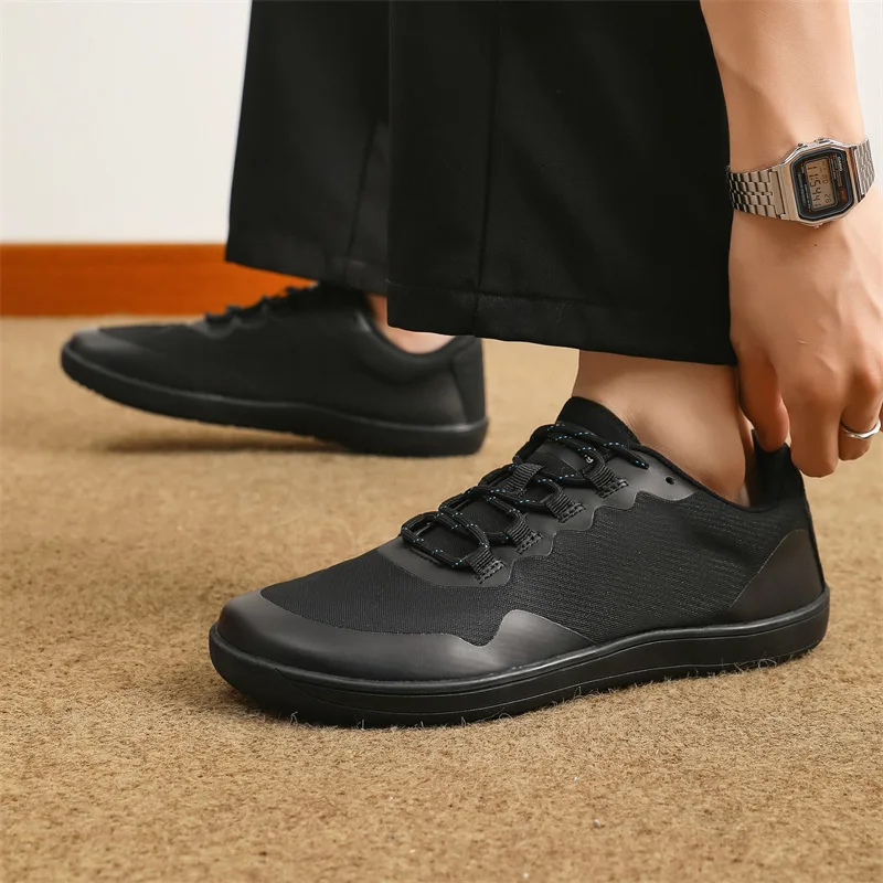 Men Barefoot Mesh Upper Non-slip Rubber Sole Comfortable Classic Low Top Walk